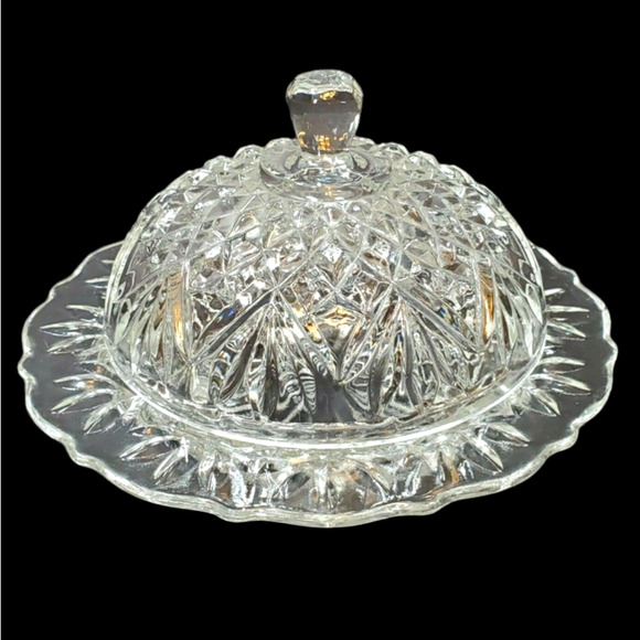 Vintage Anchor Hocking Pineapple Cut Round Butter Dish Pressed Glass MCM - Picture 1 of 14